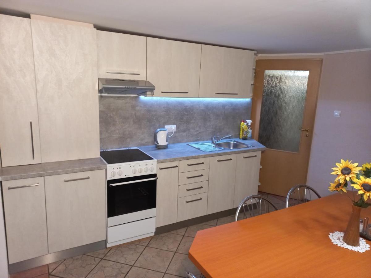 Apartman Elegant Bešeňová المظهر الخارجي الصورة